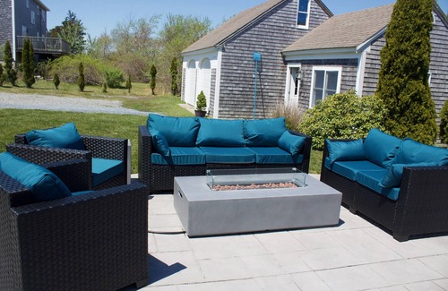 West Dennis House | The Moor-A-Sea: 128-D West Dennis – Heated Pool, Walk to Beach