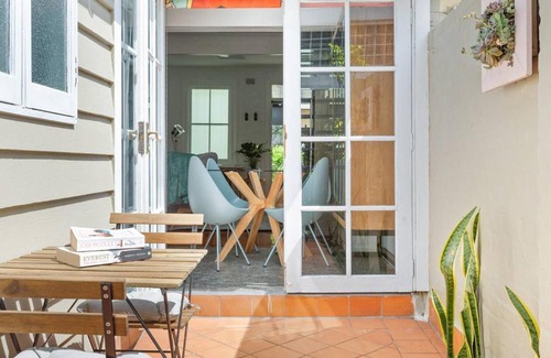 Darlinghurst House | The Mosaic - Terrace Charm meets the Local Scene