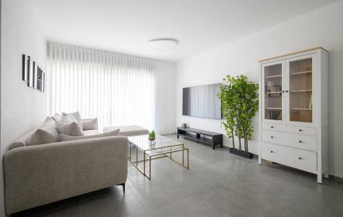 Nahariya Apartment | The most special 3-BDR on Achziv