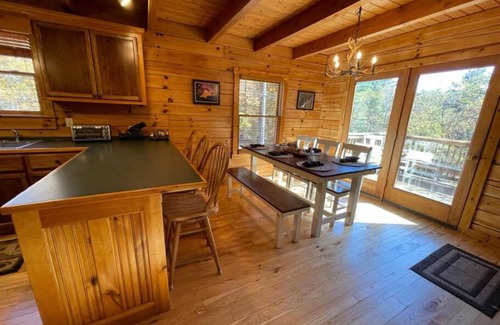 Boone House | The Mountaineer Cabin Walk to Greenway 5min to ASU