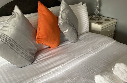 South Cliff House | The Mountview