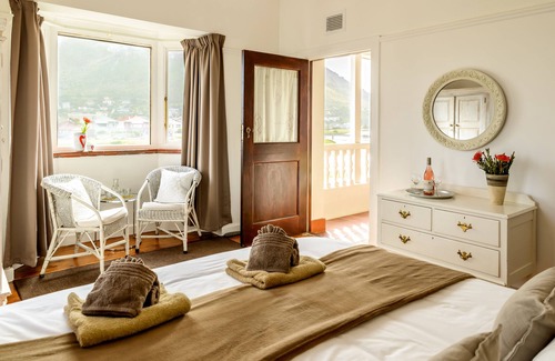 Muizenberg Bed & Breakfast | The Muize