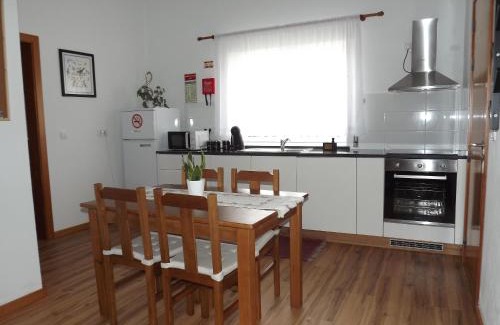 Praia da Vitoria Apartment | The Music House