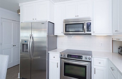 Southpointe House | The name should read A Whole Lot of Heaven! 2/2 w/Gorgeous Gulf view! 1 PET.