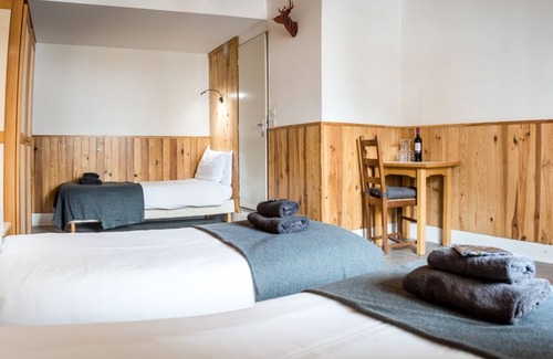 Morzine Bed & Breakfast | The Nant