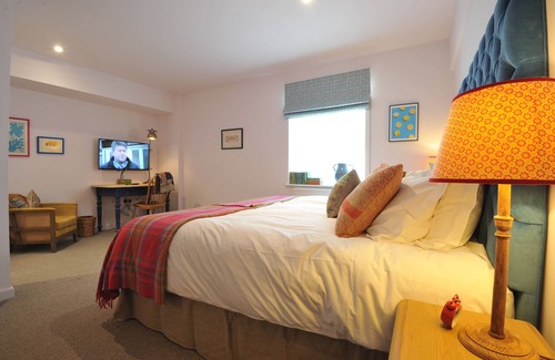 Reading City Centre Hotel | The Narrowboat