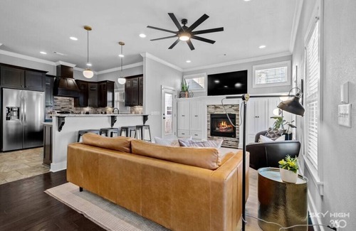 Benton County House | The Neighbor's Nest Near Pinnacle Hills