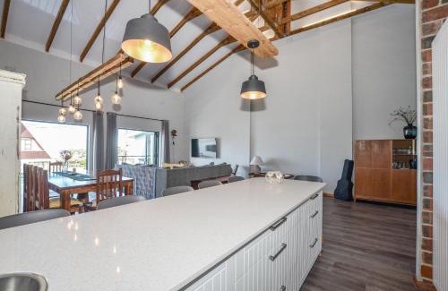 Kleinmond House | The Neighbours - Kleinmond