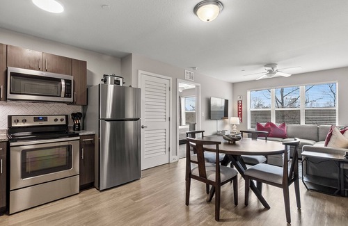Tuscaloosa Condo | The Nelson 1st Floor Riverfront Condo with Pool & Gym Access