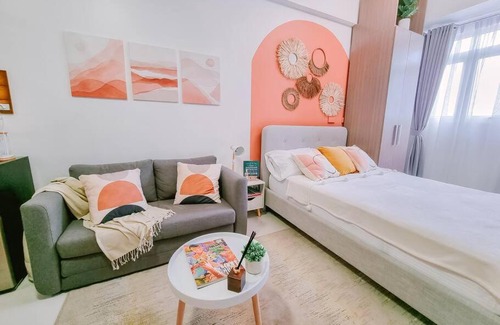 Las Pinas Apartment | THE NEST LP-Stylish Condo near SM w/WIFI,NETFLIX