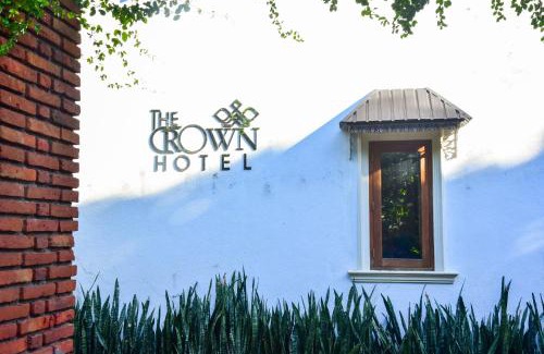 Dambulla Bed & Breakfast | The New Crown Hotel