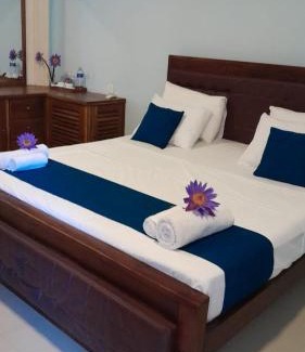 Dambulla Bed & Breakfast | The New Crown Hotel