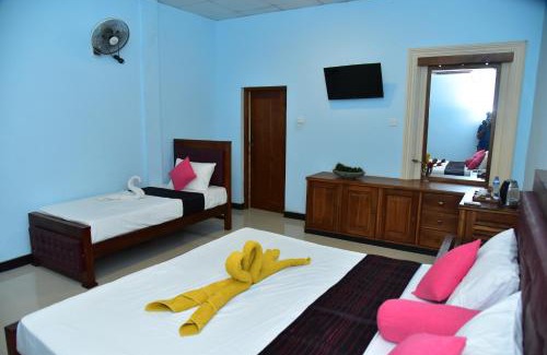 Dambulla Bed & Breakfast | The New Crown Hotel