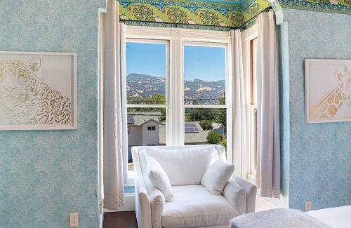 Geyserville Hotel | The New Hope Merrill House