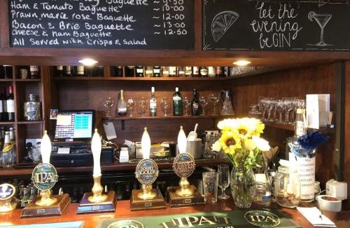 Shipton Gorge Bed & Breakfast | The New Inn