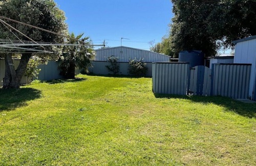 Lancelin House | The Newby - Perfect for a couple of families seeking a getaway together.