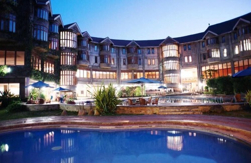 Arusha Hotel | The Ngurdoto Mountain Lodge