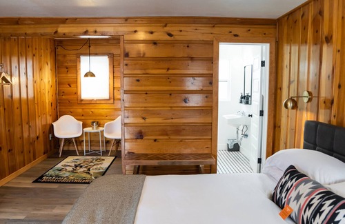 Pagosa Springs Hotel | The Nightingale Motel