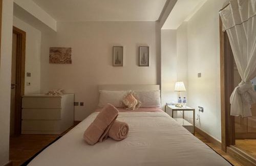 Queen's Park Apartment | The Noko 2 Bedroom Apartment Central London by Wild London