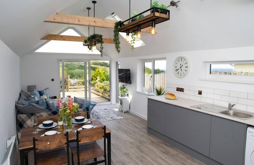Aberporth Cottage | The Nook, Aberporth - Two Bedroom Cottage, Sleeps 4