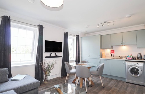 Balloch Cottage | THE NOOK, romantic, character holiday cottage in Culloden