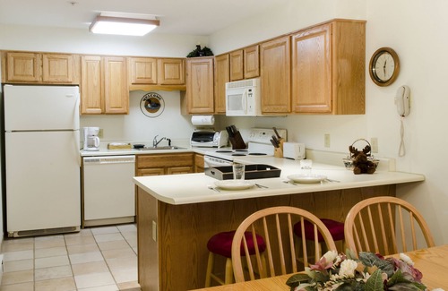 Lincoln House | The Nordic Inn a Condominium Resort
