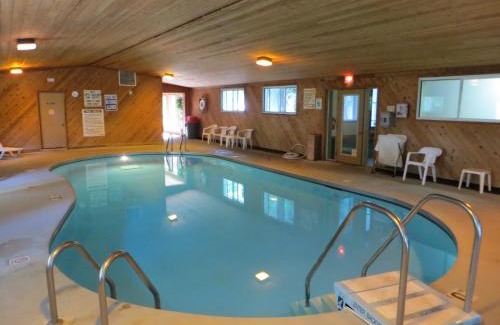 Sister Bay Cabin | The Nordic Lodge