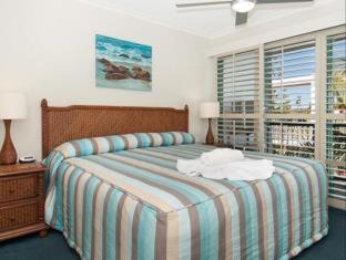 Moffat Beach Resort | The Norfolks on Moffat Beach