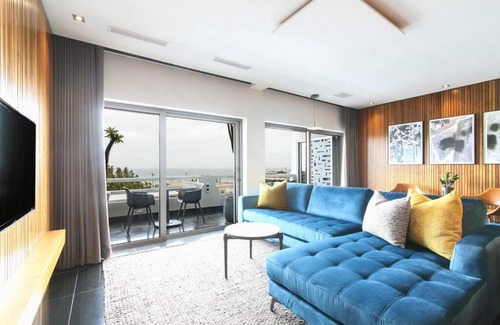 Clifton Apartment | The Number Collection 5102