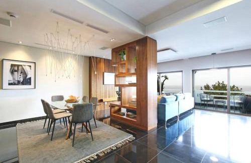 Clifton Apartment | The Number Collection 5102