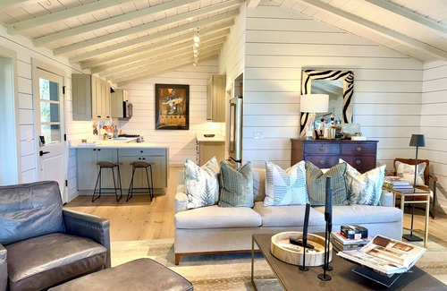 Glenville House | "The Nut House" Long Range Views & 5 Minutes to Cashiers Crossroads