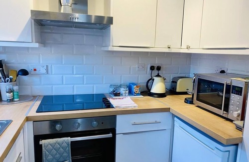 West End House | The Oakridge 1 Bedroom Apartment