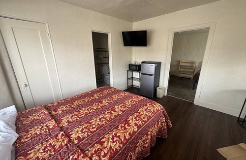 Gilroy Hotel | The Oaks Motel