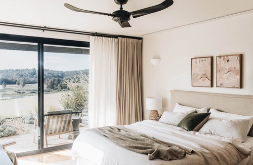Jeremadra Hotel | The Oaks Ranch