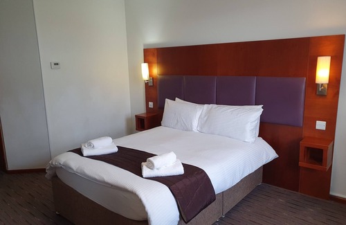 Twigworth Hotel | The Oakwood Hotel