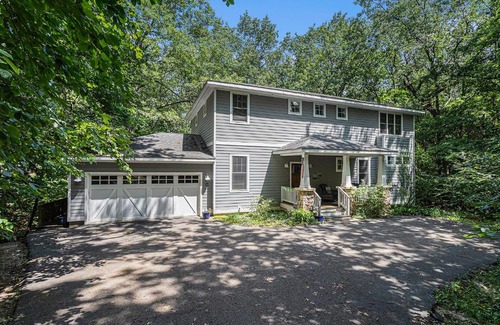 New Buffalo House | The Oasis at Forest Beach