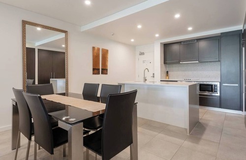 Port Douglas Apartment | The Oasis at Temple A Rooftop Resort Retreat