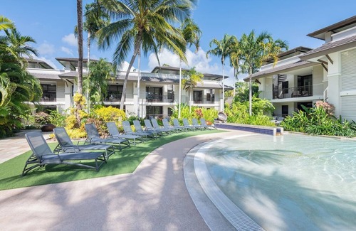Port Douglas Apartment | The Oasis at Temple A Rooftop Resort Retreat