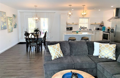 Cookeville House | The Oasis-by Downtown, I-40 & Lake. Wooded view