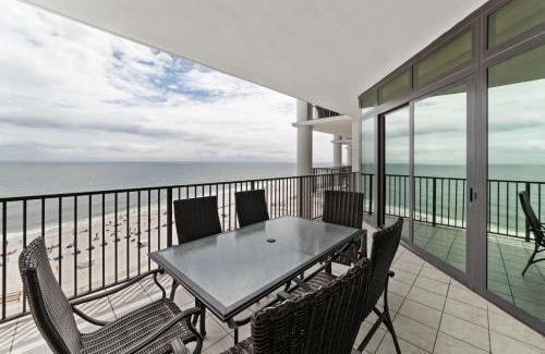 Orange Beach Hotel | The Oasis By Liquid Life