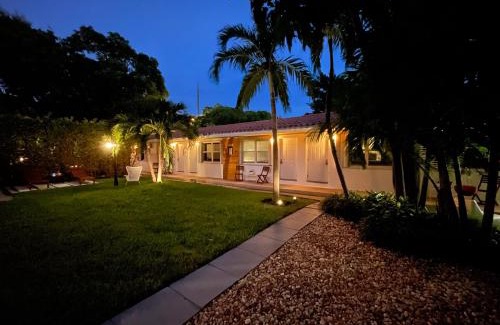 Edgewater Apartment | The Oasis
