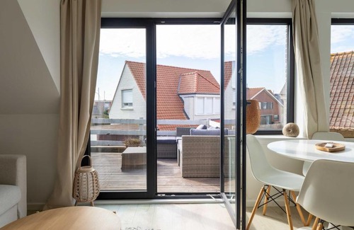 Wenduine Apartment | The Ocean Breeze 1