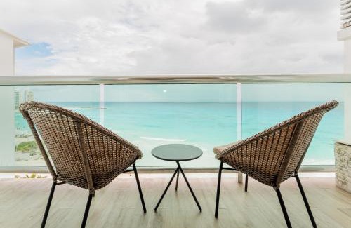 Punta Cancun Apartment | The Ocean Vibes Suites by Casa Paraiso