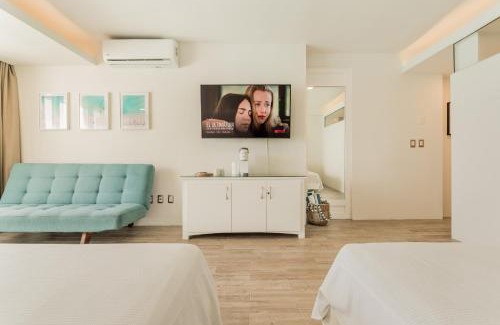 Punta Cancun Apartment | The Ocean Vibes Suites by Casa Paraiso