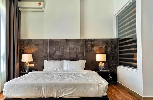 Taman Jubilee Apartment | The Octagon Ipoh by Stay Premium