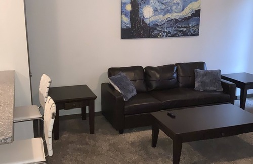 Westside Condo | The Office