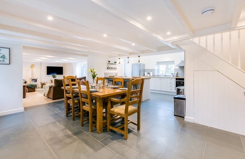 Delabole Cottage | THE OLD BAKEHOUSE - WITHIN THE HELLAND BARTON FARM COLLECTION in Delabole