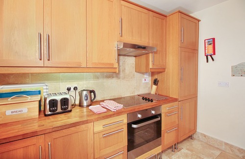 Whitland Cottage | The Old Barn - Sleeps 4 Adults, 2 Children (+ 1 Infant.) Surrounded by over 450 acres of Organic far
