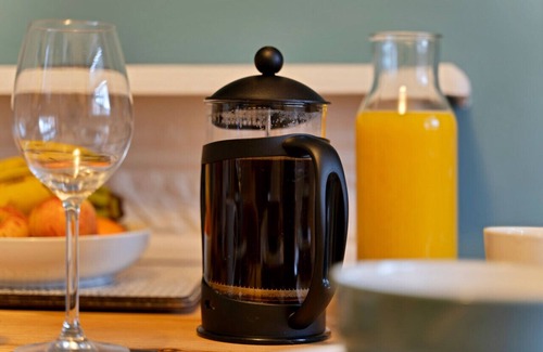 Uttoxeter House | The Old Brewery: Central Cottage