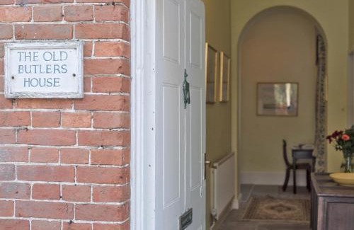 Holt House | The Old Butler's House